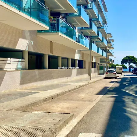 Apartamento En Cambrils, Cerca A La Playa *