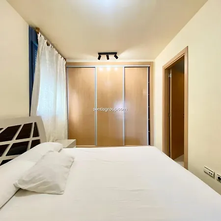 Apartamento En Cambrils, Cerca A La Playa קמברילס