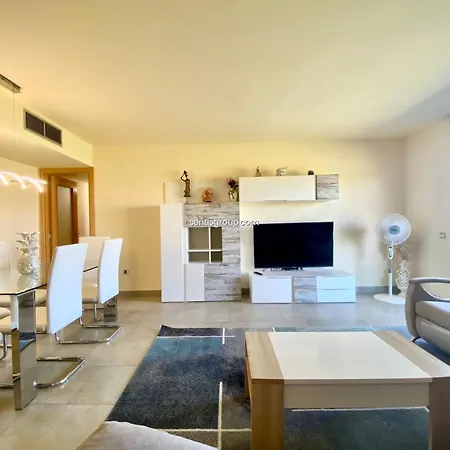 Apartamento En Cambrils, Cerca A La Playa Apartamento *