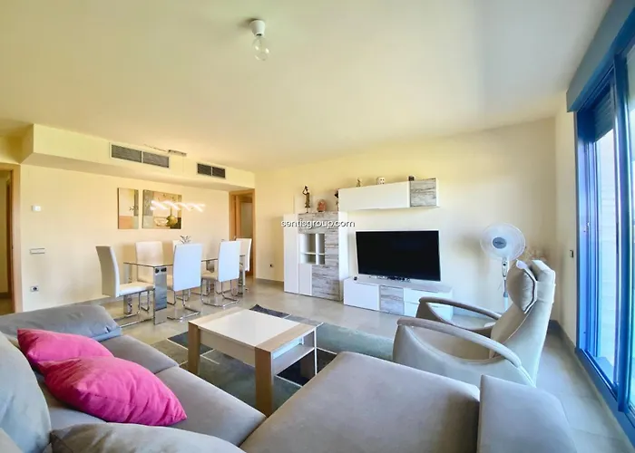 Apartamento En Cambrils, Cerca A La Playa קמברילס