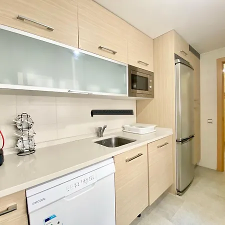 Apartamento En Cambrils, Cerca A La Playa